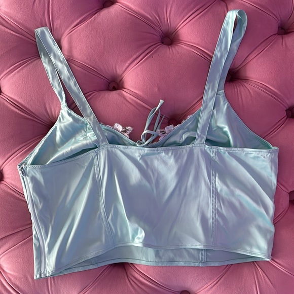 Victoria Secret top - Picture 5 of 7